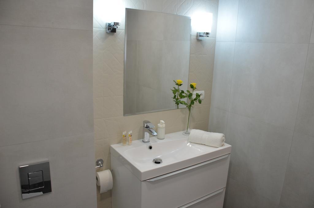 Apartamenty Oxygen Delux วอร์ซอ ภายนอก รูปภาพ